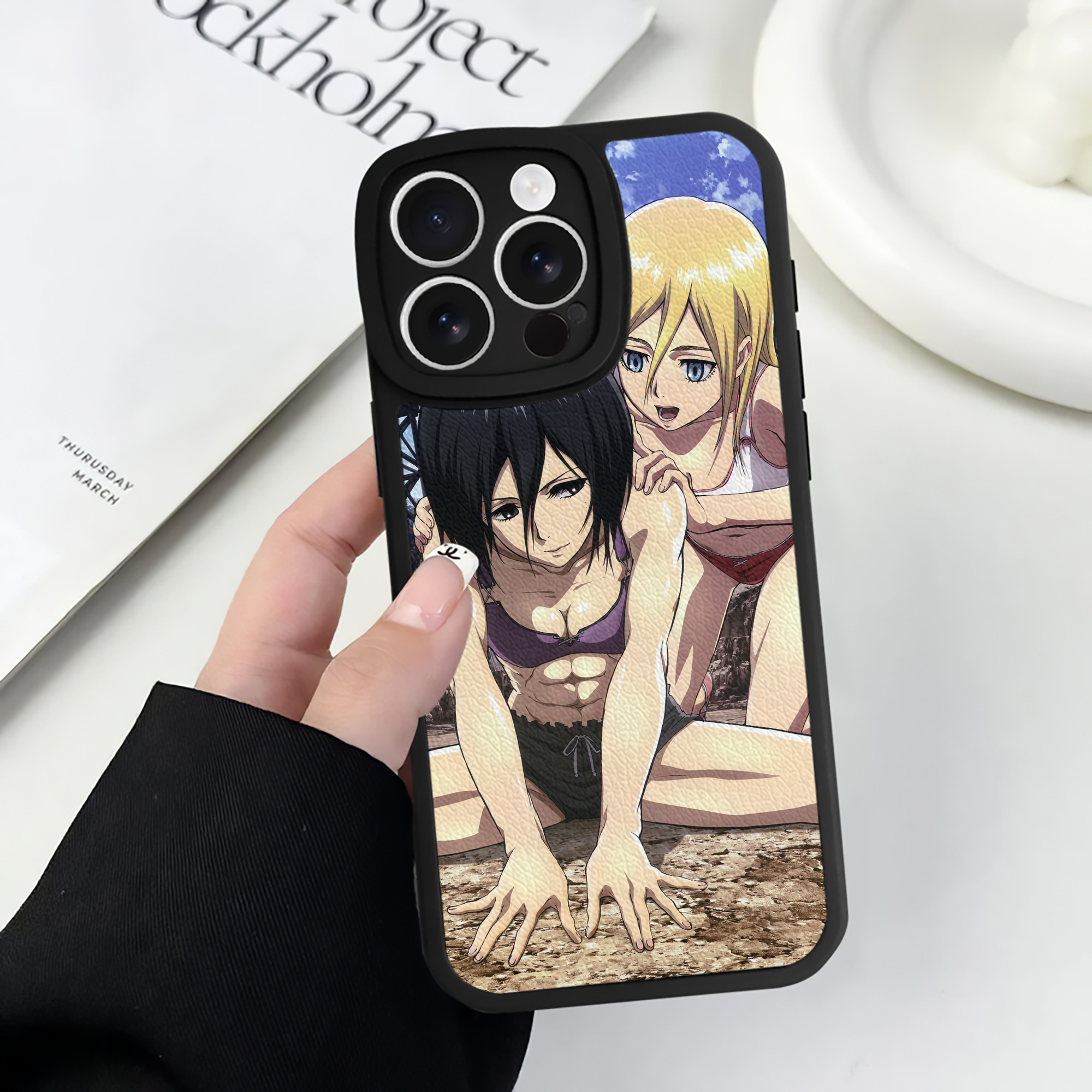 （画像用） 進撃の巨人 Attack on Titan 【iPhone 16シリーズ対応】シリコンスマホケース（レザー調） 材質：シリコン